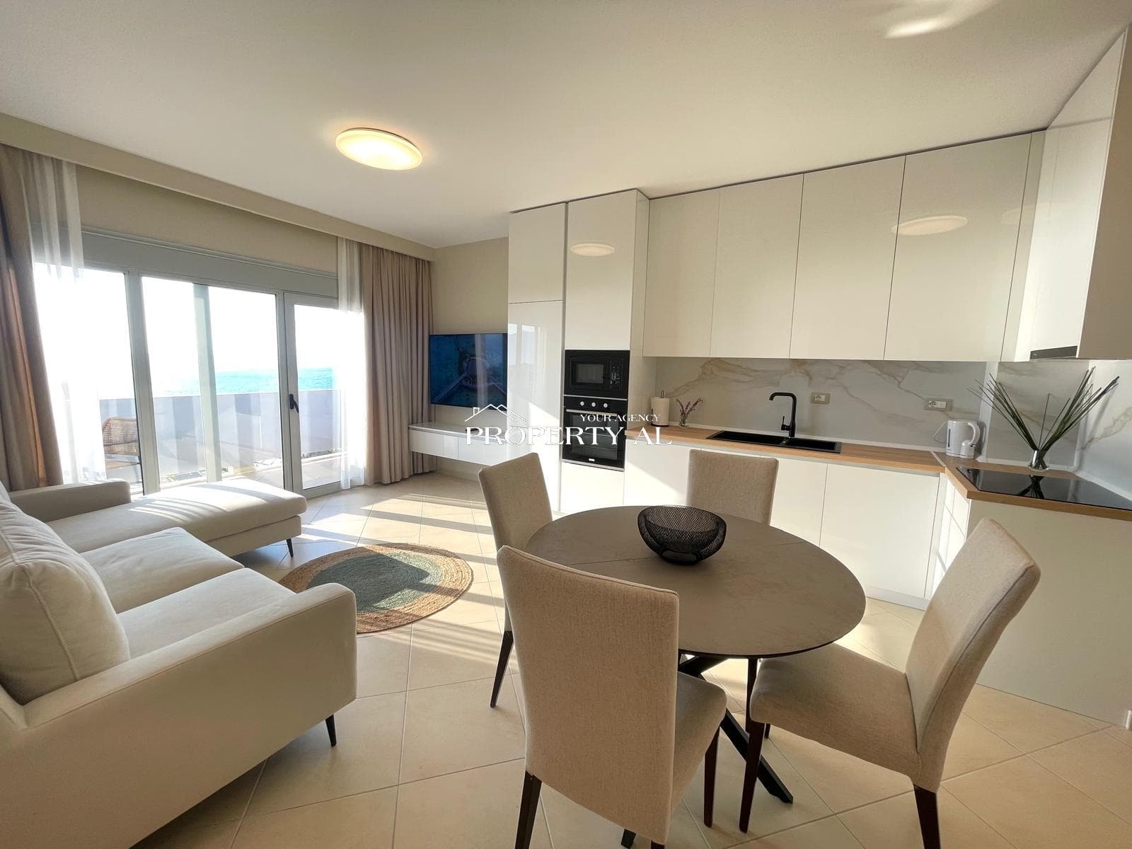 Apartament 2+1 me Qira Afatgjatë – Uji i Ftohtë, Lungomare