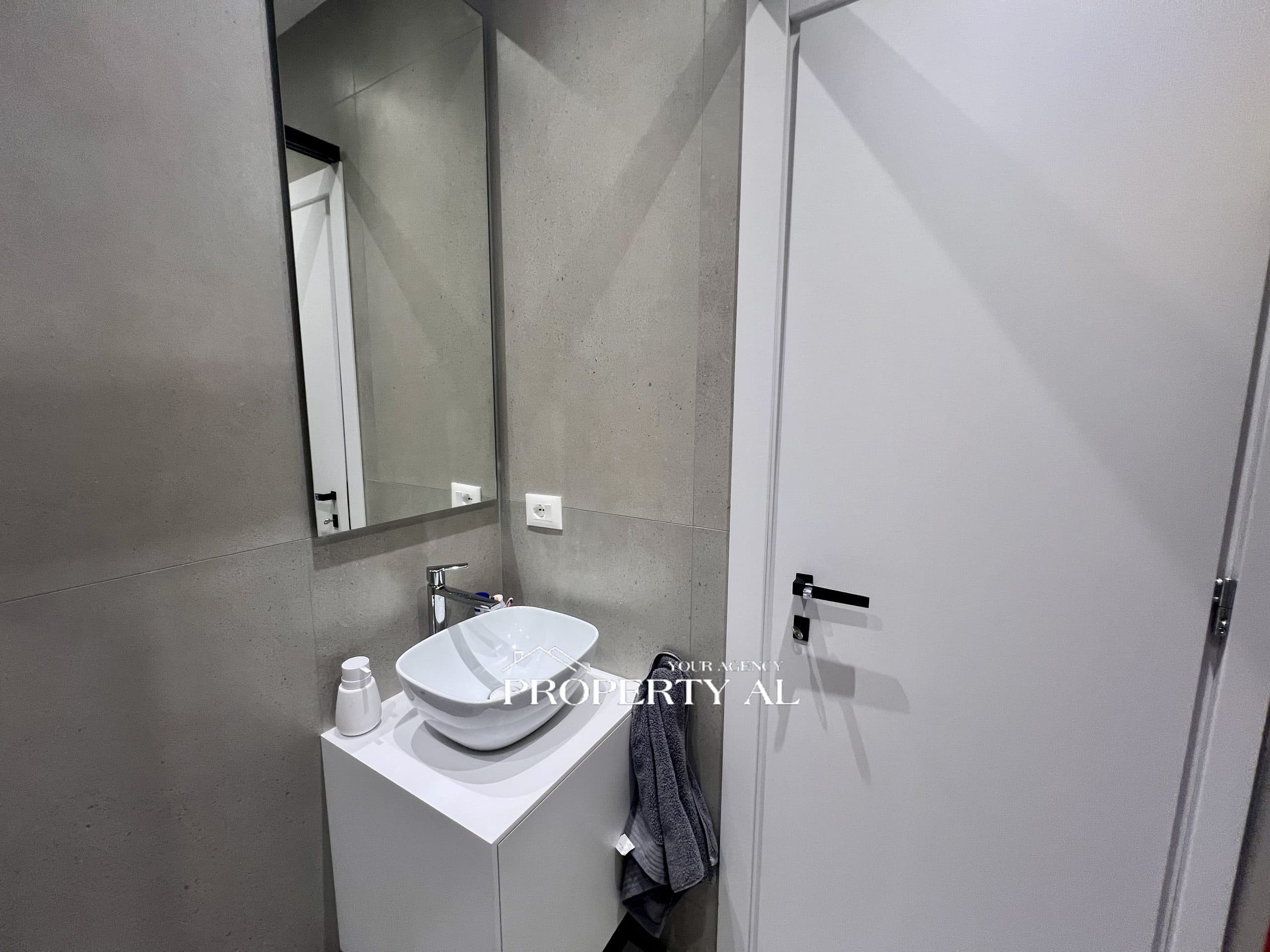 Apartament 1+1 për Shitje në Regina Palm Resort – Garazh, Mobilim Luksoz & Potencial i Lartë Investimi 4