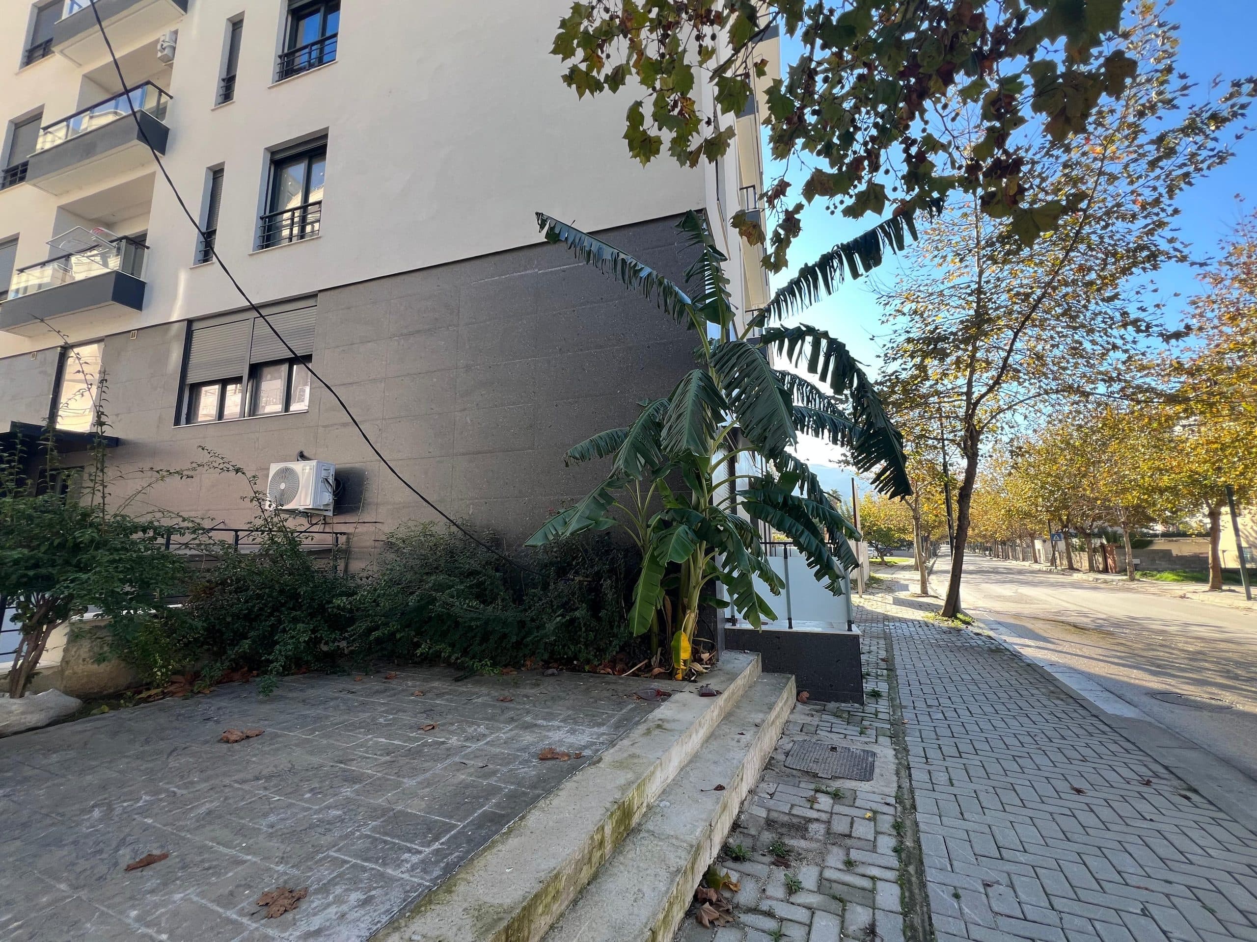Duplex Per Shitje Ne Lungomare 2