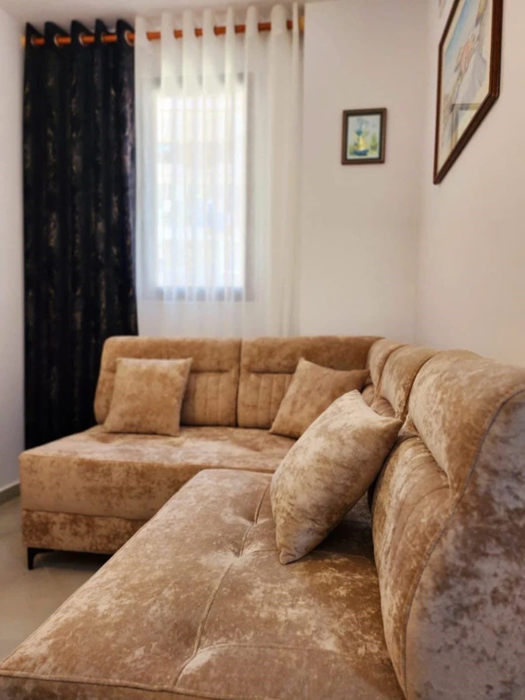 Apartament 1+1 me qira – pranë Fakultetit të Mjekësisë !