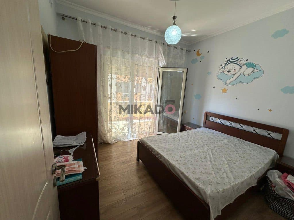 Jepet me qira apartament 2+1 prane Liqenit te Thate! 4