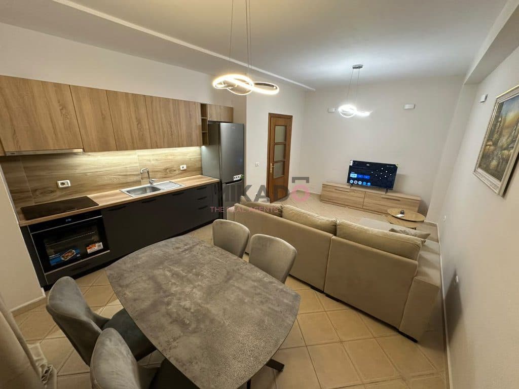 Shitet Apartament 2+1+2 - Don Bosko ! 3