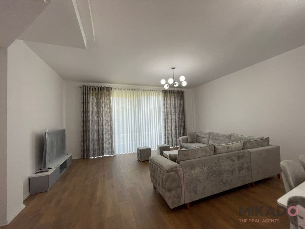 JEPET ME QIRA VILE NE RESIDENCEN 'MANDARINE DRIVE'! 2