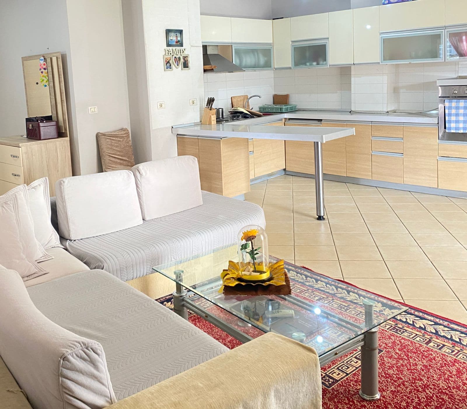 Shitet Apartament 2+1 + Verandë – Astir (tek Rrethi) !