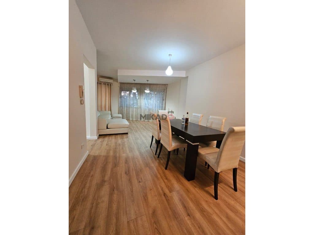 Shitet apartament 2+1 – Rruga Mine Peza ! 2