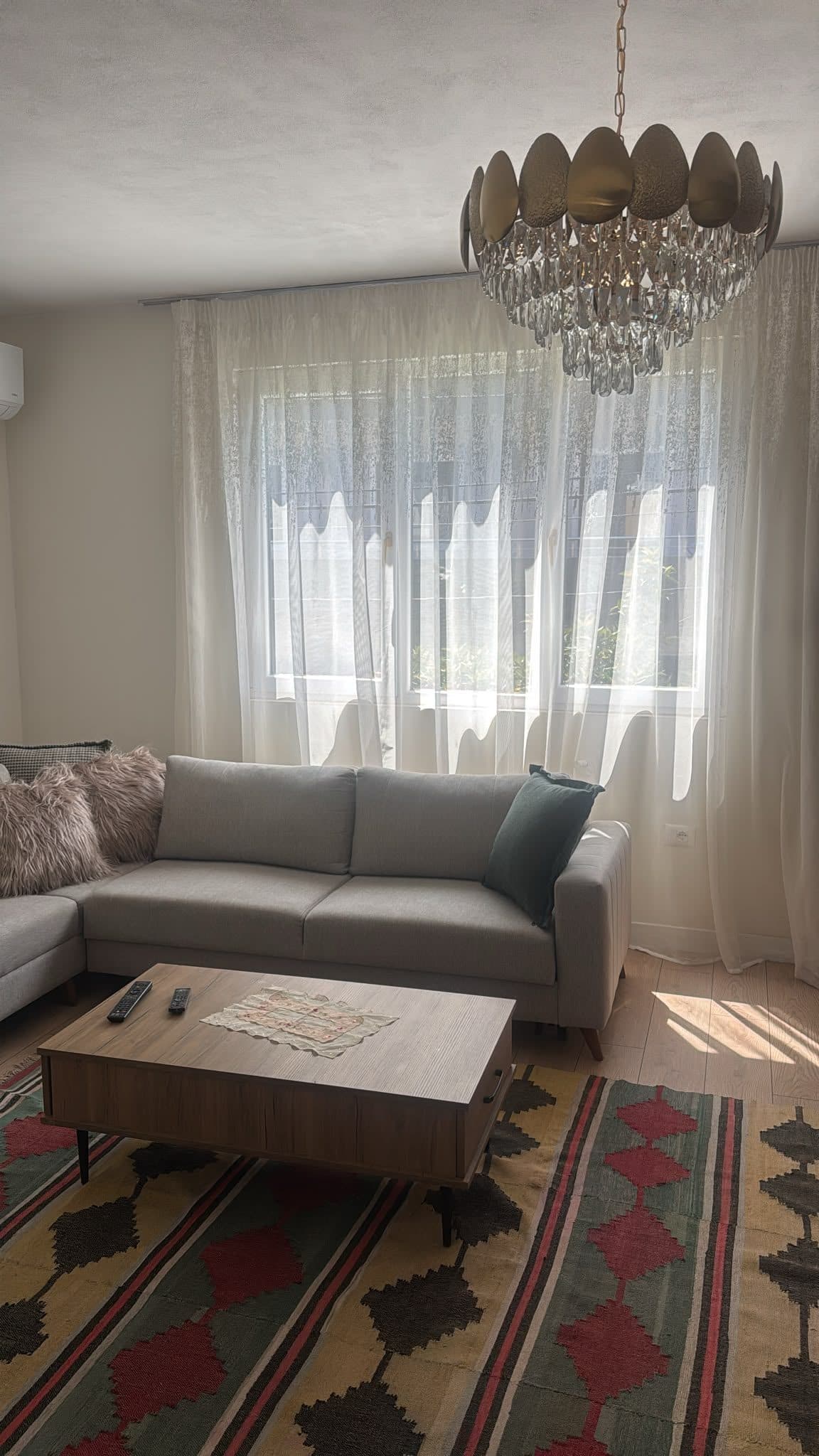 Apartament 2+1 me qira – Kodra e Priftit, Porcelan !