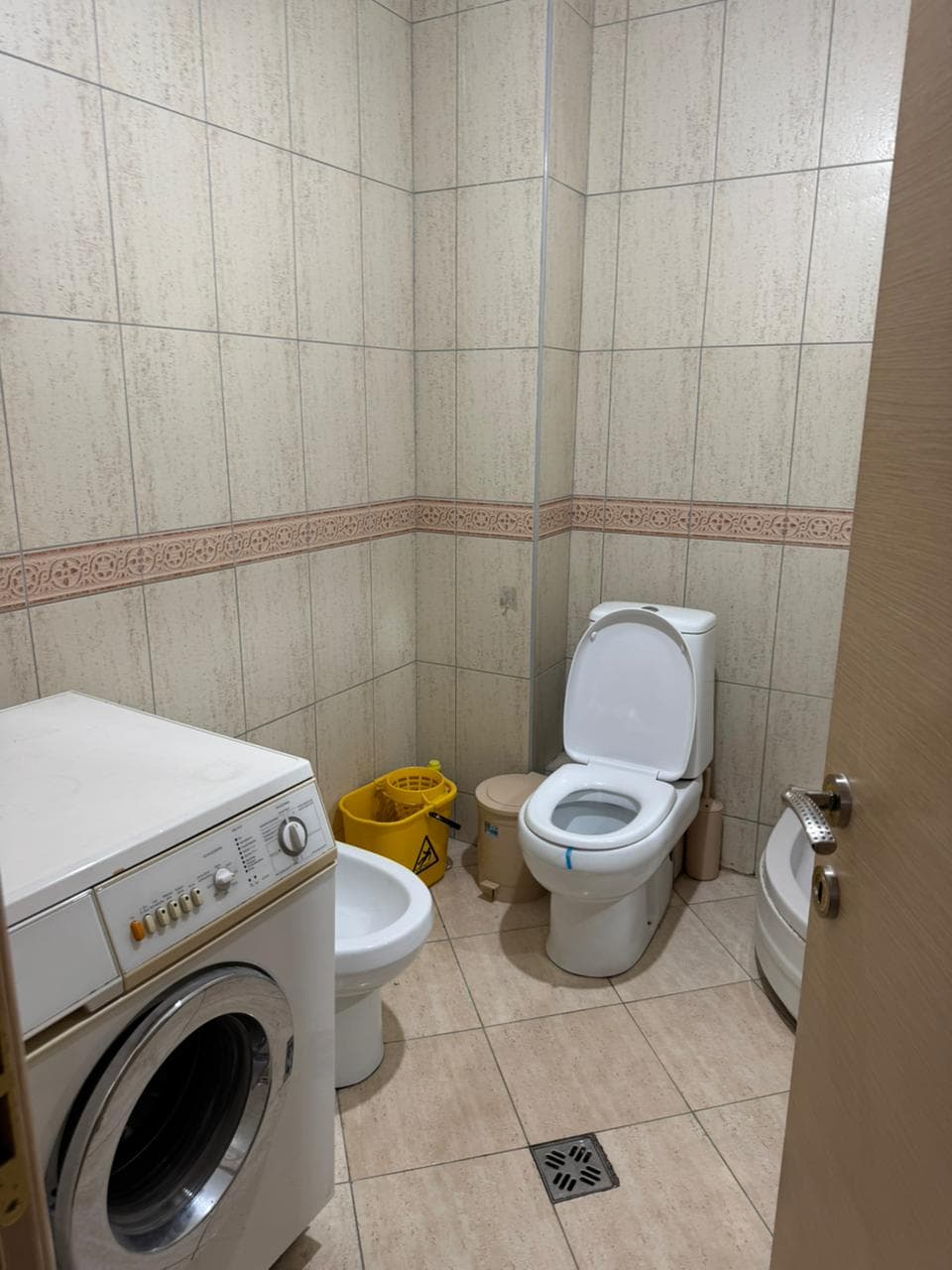 Apartament 1+1 me qira – Komuna e Parisit, Kika 1 ! 4