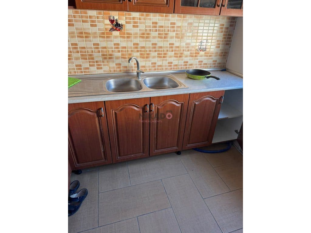 Apartament 3+1 me qira – Liqeni i Thatë ! 4