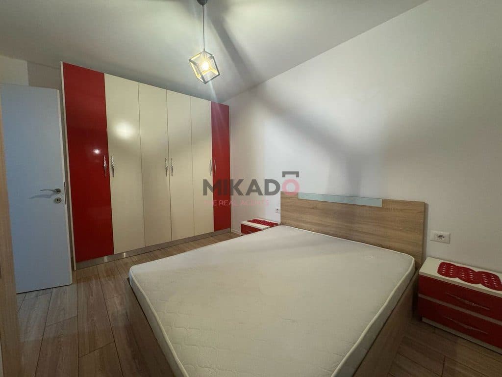 Shitet Apartament 1+1 - Kompleksi Zirkon, Rruga Kongresi i Manastirit! 3