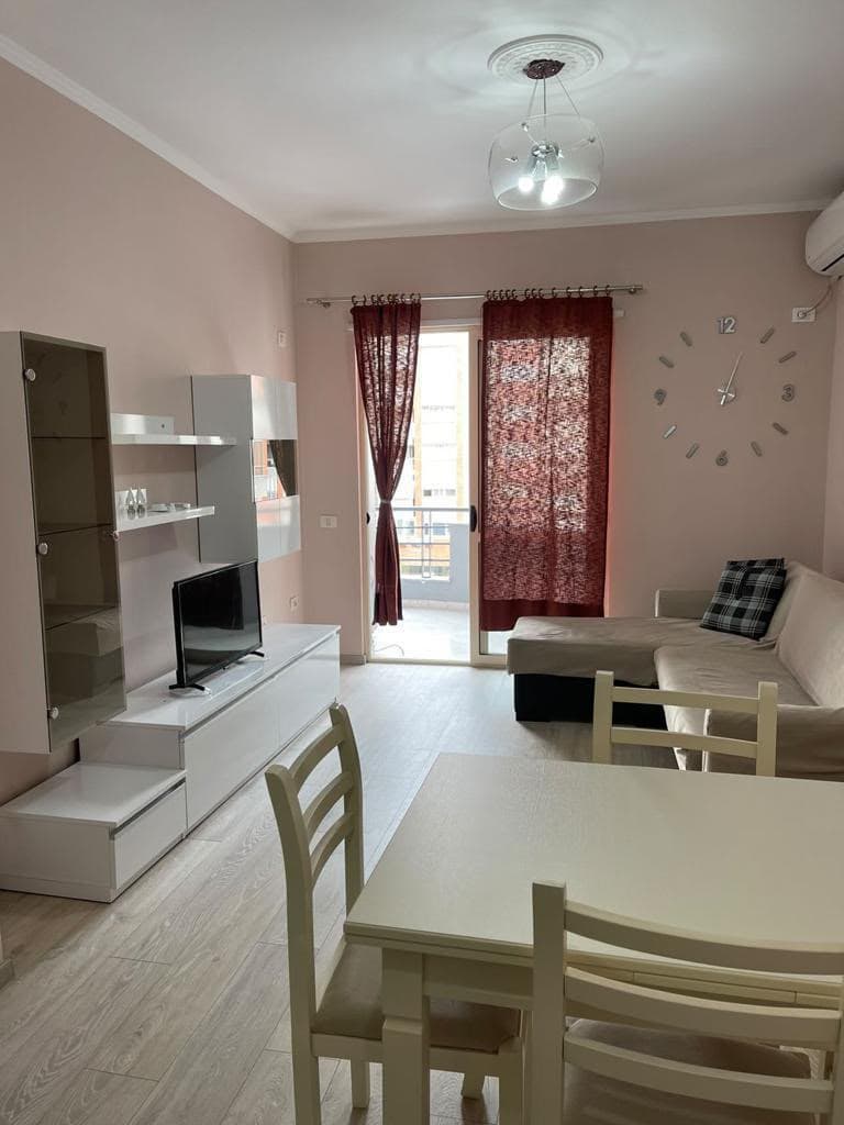 Apartament 1+1 me qira – Astir !