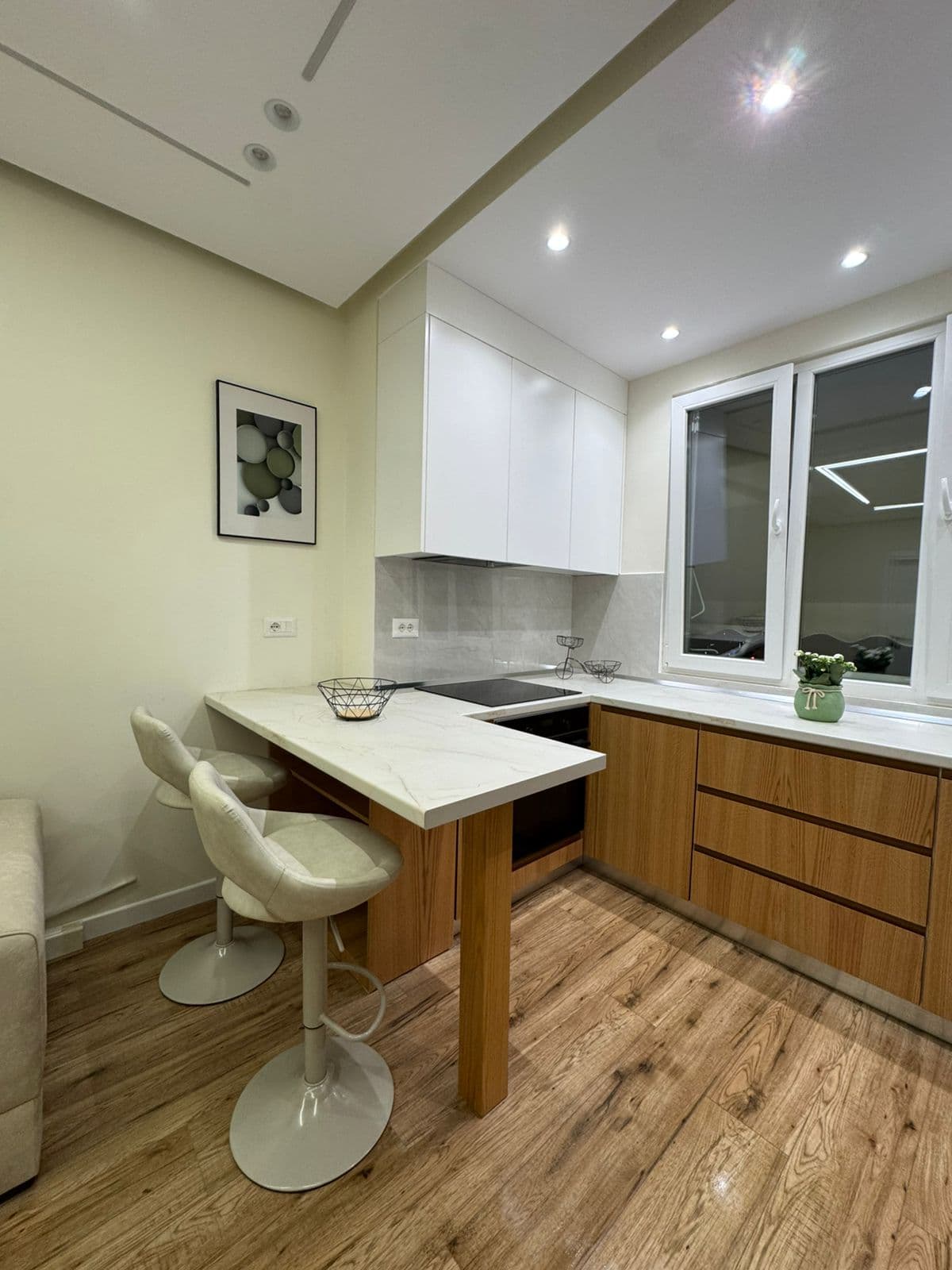 Apartament modern 1+1 me qira - Laprakë ! 3