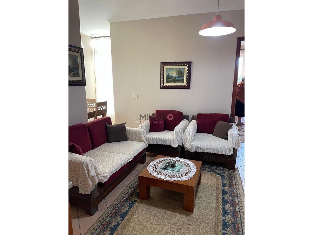 Apartament 1+1 me qira – Bllok, Sheshi Willson !