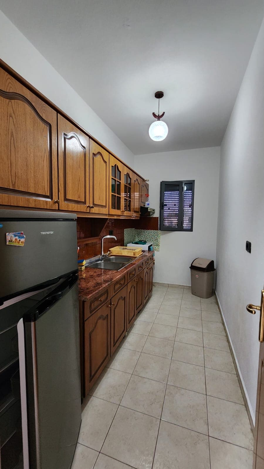 Apartament 4+1 me qira – tek Vilat Amerikane !