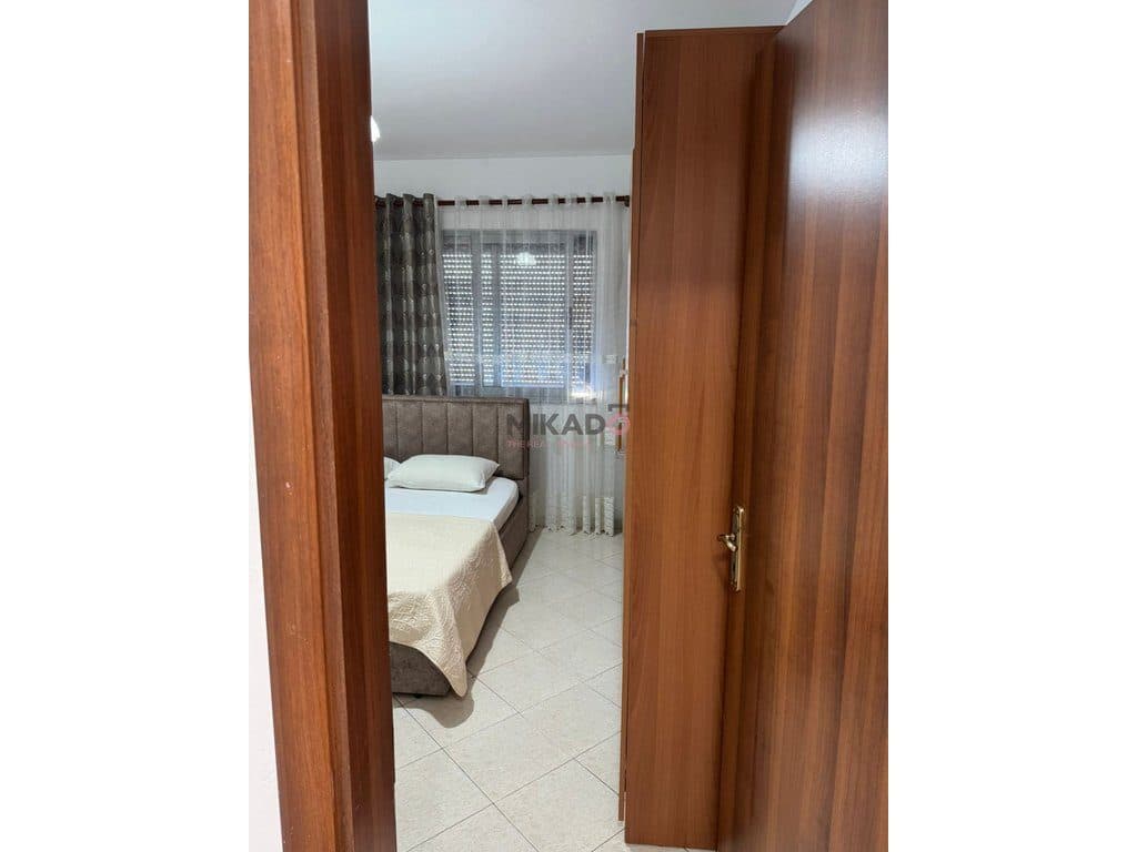 Apartament 3+1+2 tualete + ballkon me qira – Astir ! 3