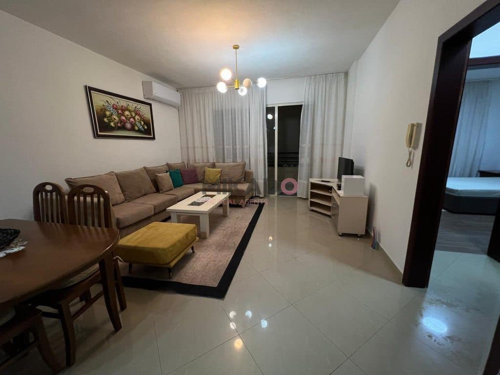 Jepet me Qira Apartament 1+1+ ballkon – Astir ! 2