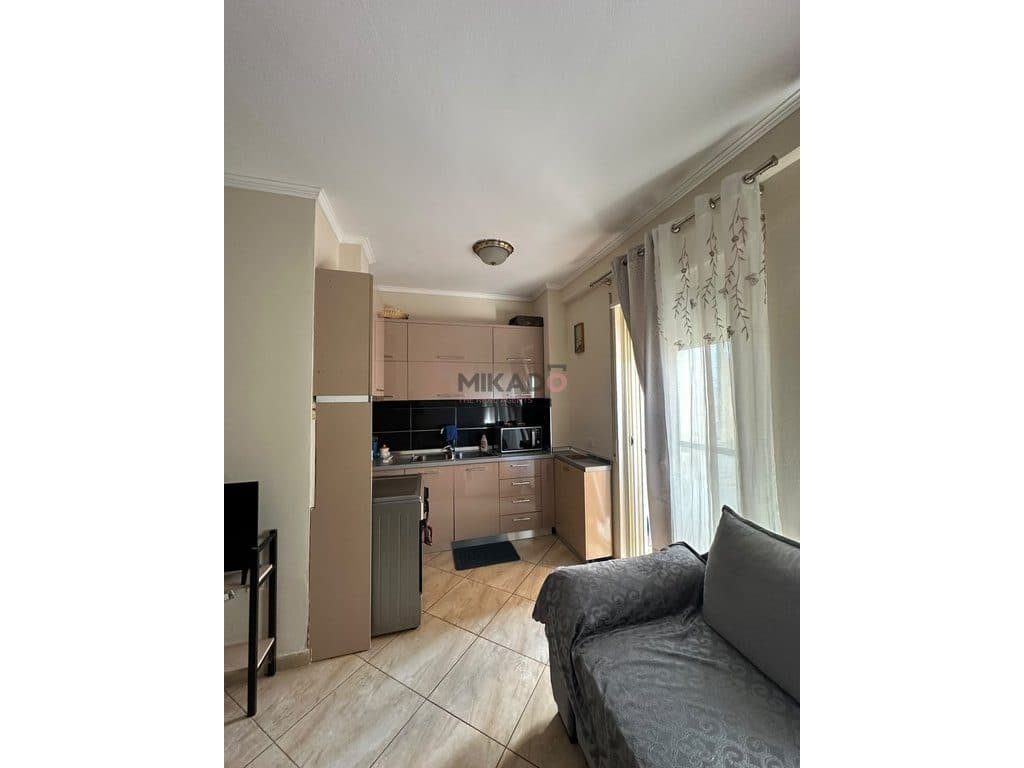 Apartament 1+1 me qira – Pranë Pediatrisë !