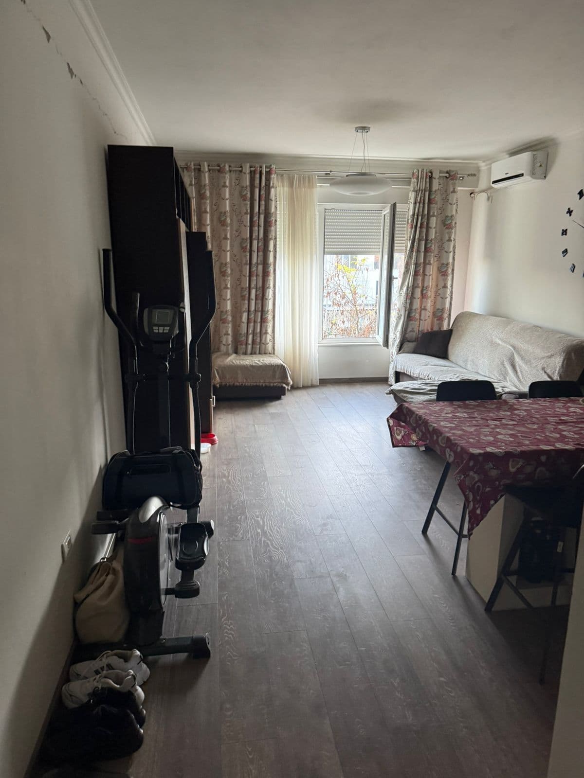Shitet Apartament 2+1+2 tek Kompleksi FZ, Liqeni i Thate! 2