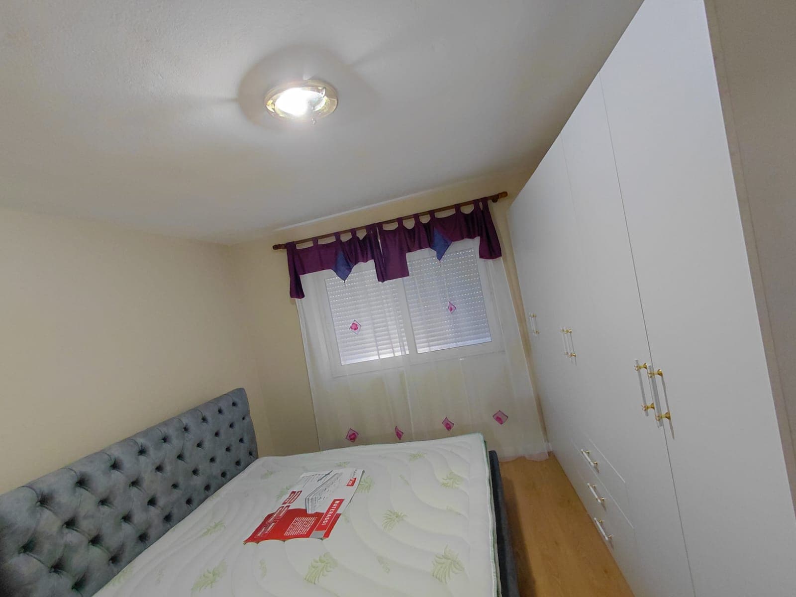 Jepet Apartament me Qira 1+1 tek Rruga e Dibrës ! 4