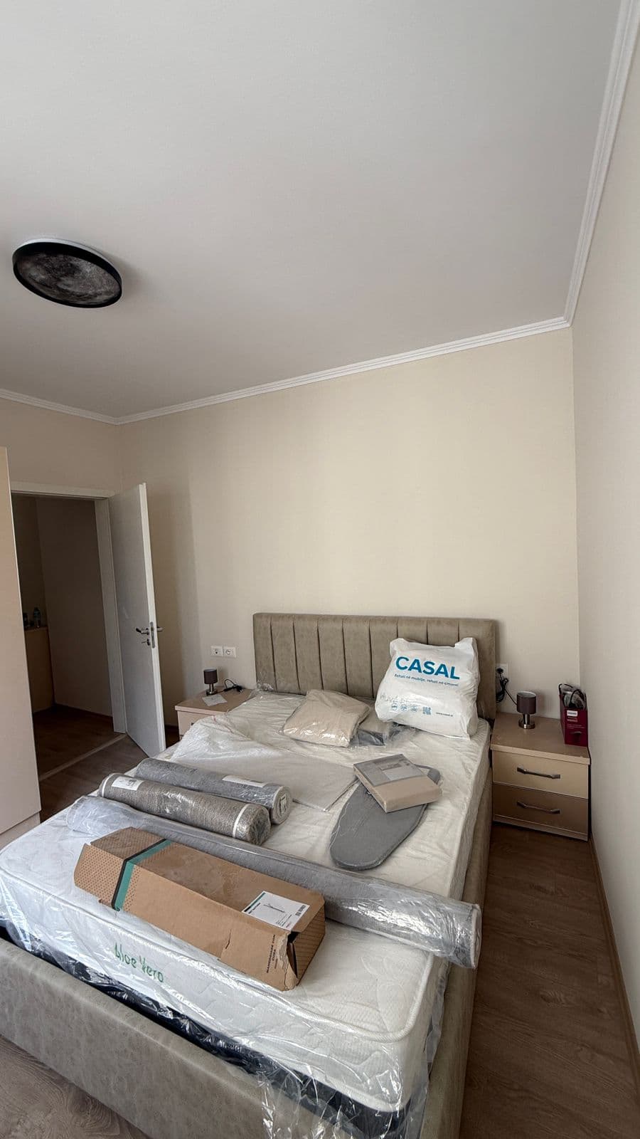 Jepet me Qira Apartament 1+1+ Ballkon ne Astir – i sapomobiluar ! 3