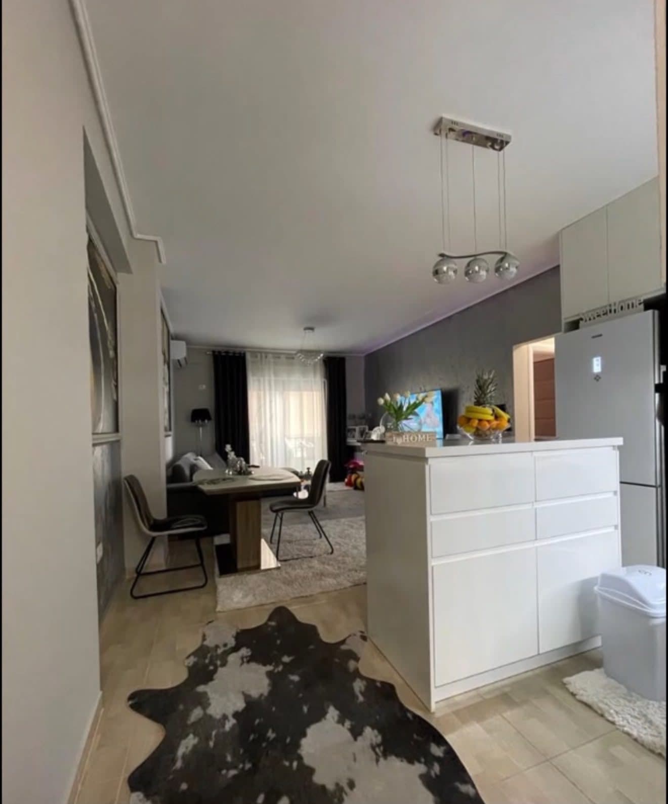 APARTAMENT 2+1 ME PAMJE DIREKTE NGA DETI – LUNGOMARE 🌊 3