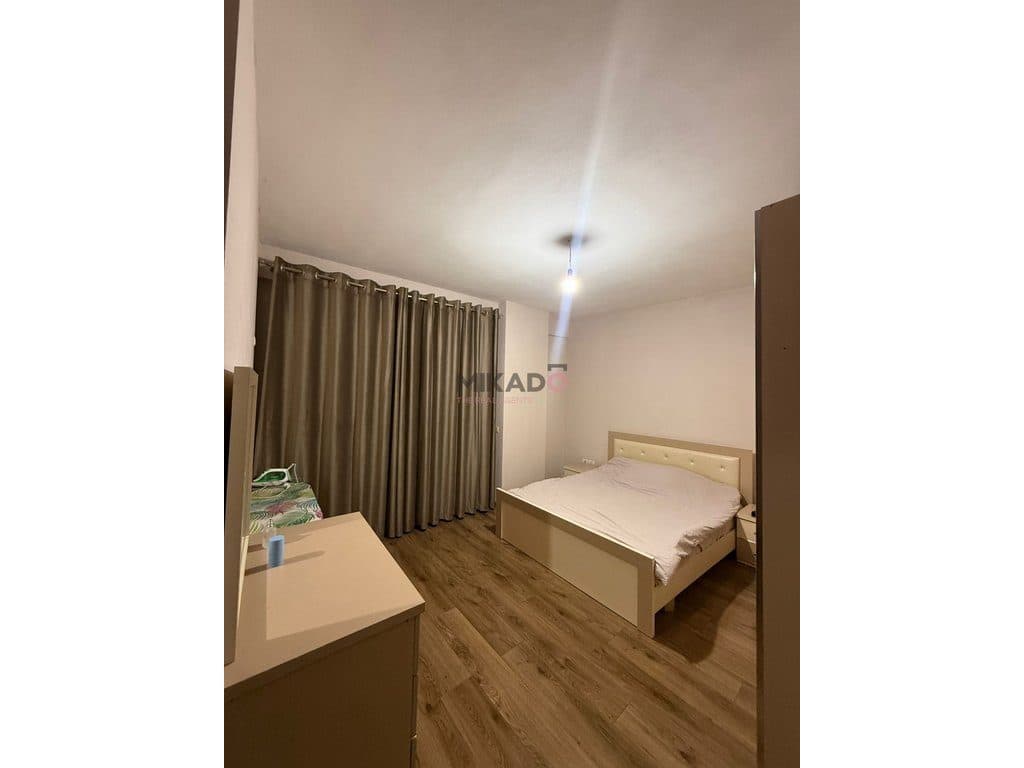 Jepet me Qira Apartament 2+1+ 2 Ballkone – Astir ! 4