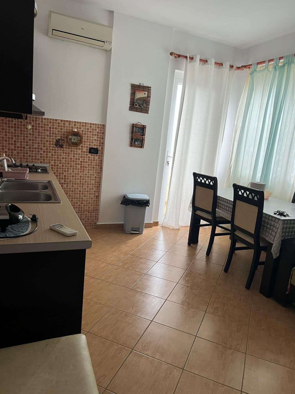 Shitet Apartament 1+1 - Shengjin ! 4