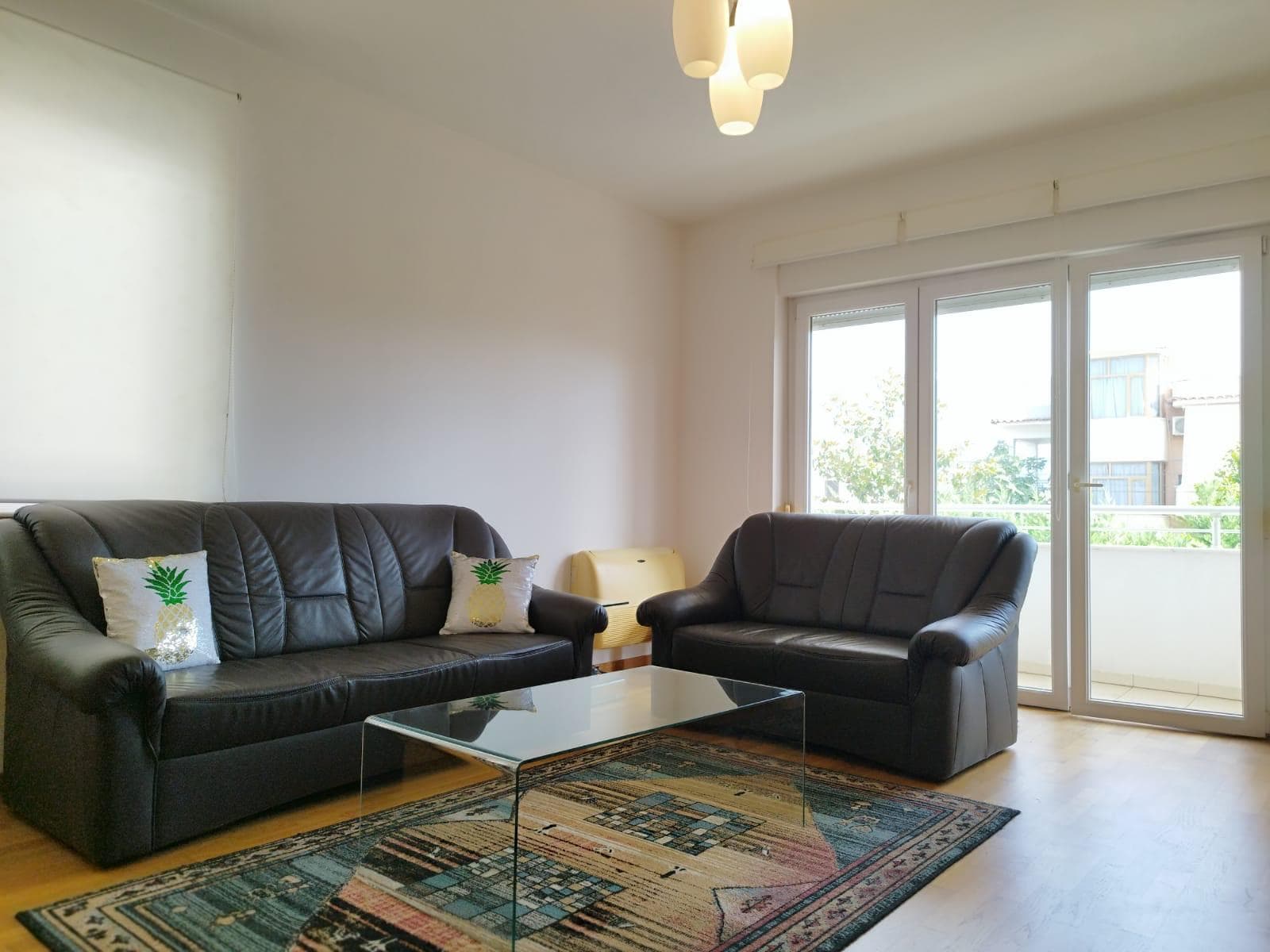 Jepet me qira apartament 2+1+2 me 1 post parkimi ne Residencen Touch of the Sun!