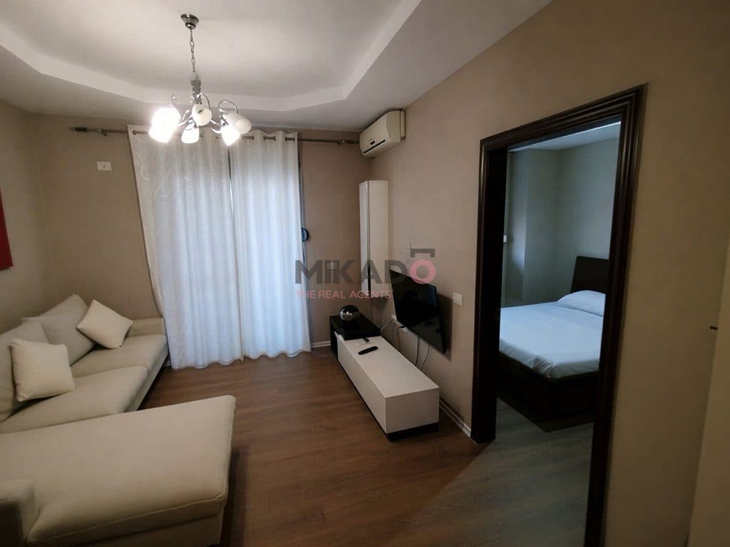Jepet me Qira Apartament 1+1 – Yzberisht !