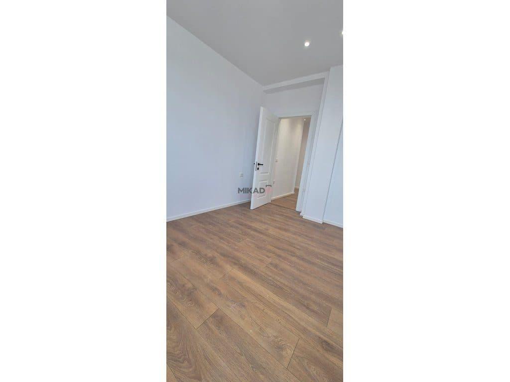 Shitet Apartament 1+1 - Selite, Rruga Fadil Bodinaku! 3
