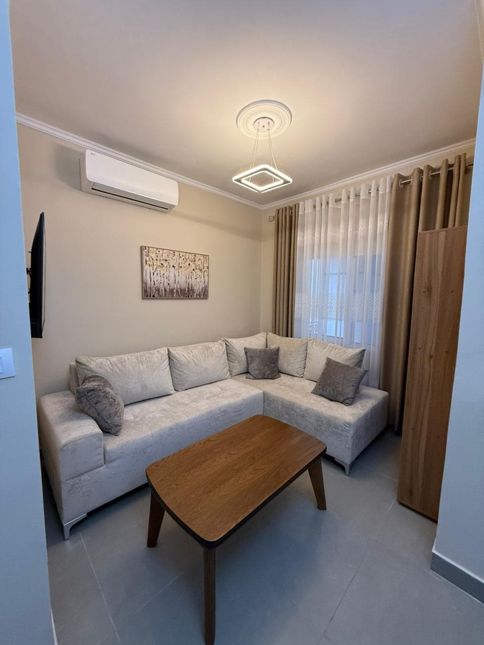 Jepet me Qira Apartament 1+1 ne Laprakë ! 2