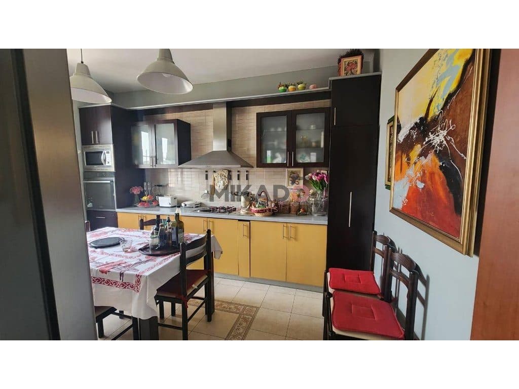 Apartament 2+1 me qira – Pranë Ambasadës Amerikane ! 4