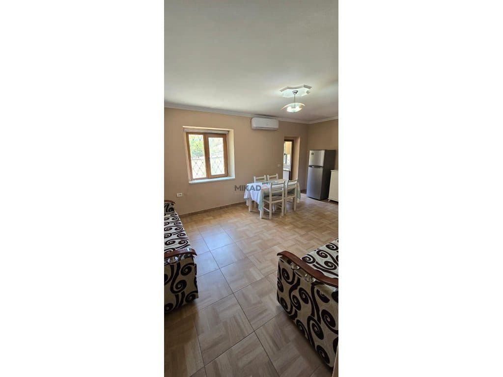 Shitet apartament 2+1+2+2 prane shkolles Jeronim De Rada! 3