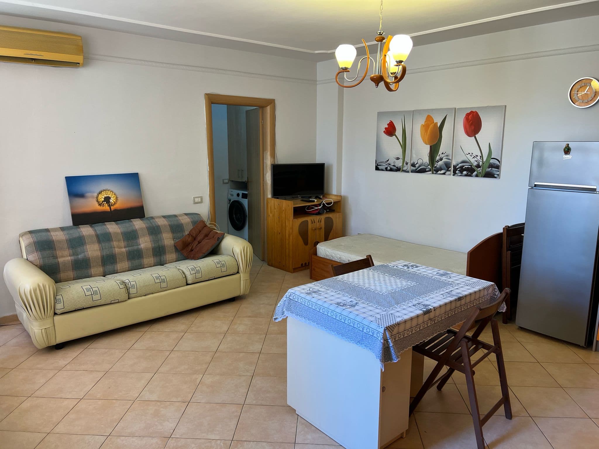 Shitet Apartament 1+1 ne Golem,prane Grand Blue Fafa! 4