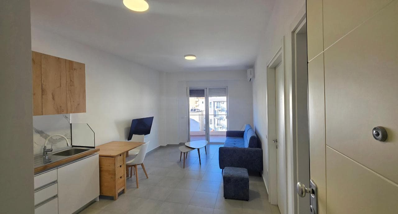 Shitet Apartament 1+1 - Shengjin ! 4