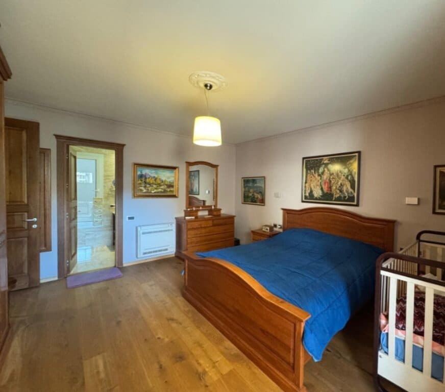 Shitet Apartament 2+1+2 ne Bllok! 4