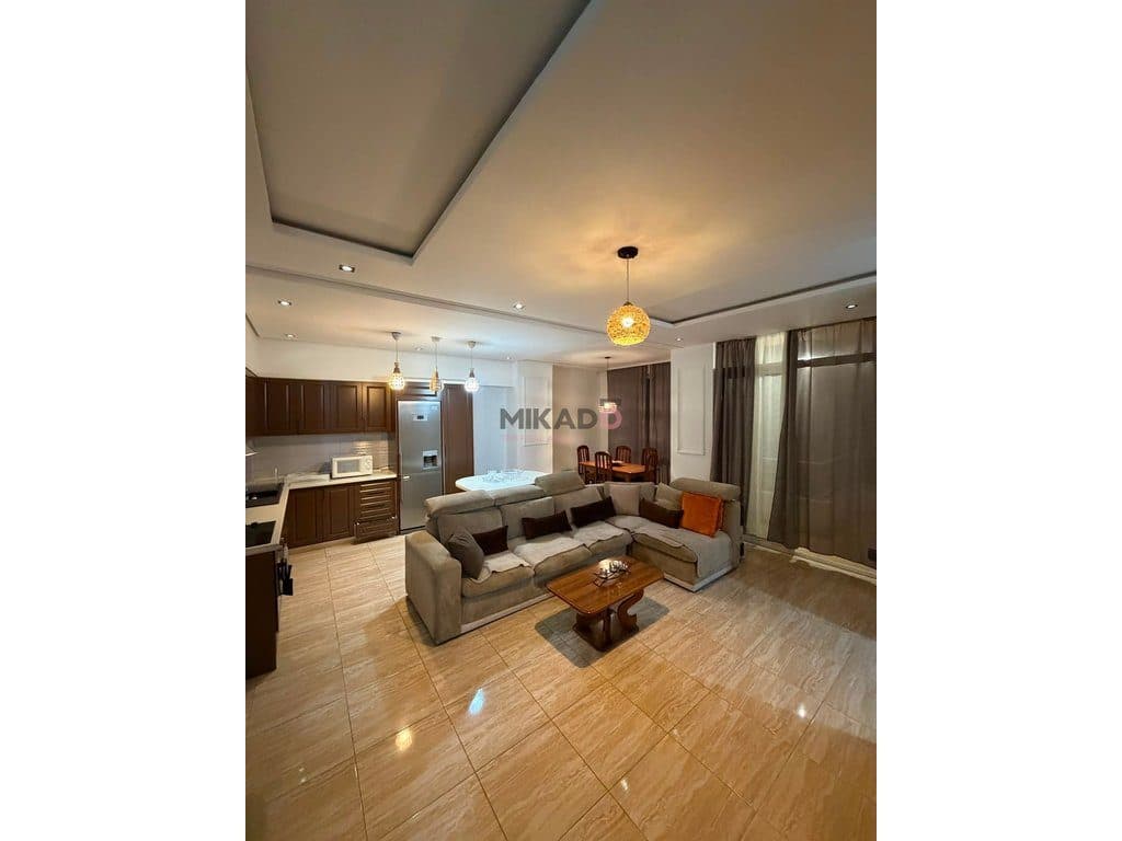 Disponojme Apartament 2+1+2 talete + 2 ballkone me qira – Astir !