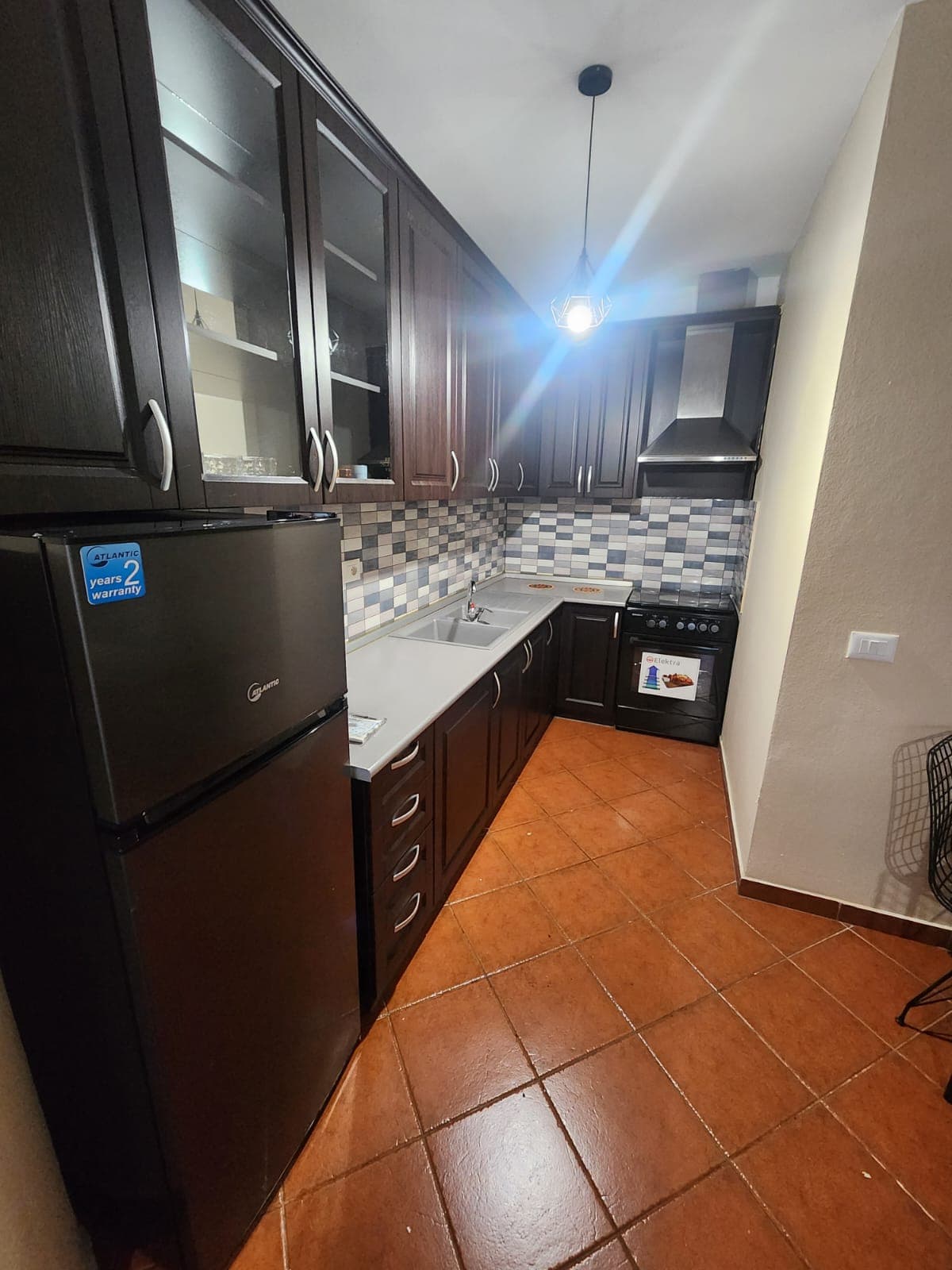 Apartament 1+1 me qira – Pallati me Shigjeta (Pamje nga Lana) ! 2