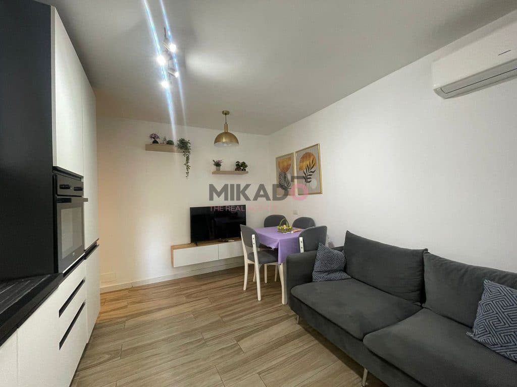 Jepet me qira apartament 2+1 tek Rruga Mine Peza!