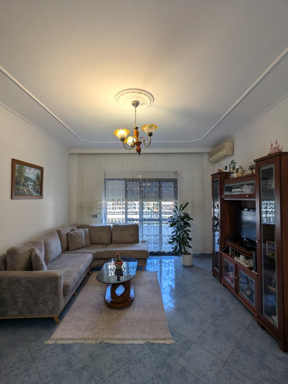 Apartament 2+1 me qira – Bulevardi i Ri !