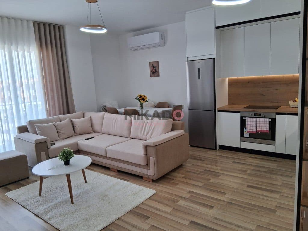 Apartament 2+1 + Ballkon me qira – Astir !