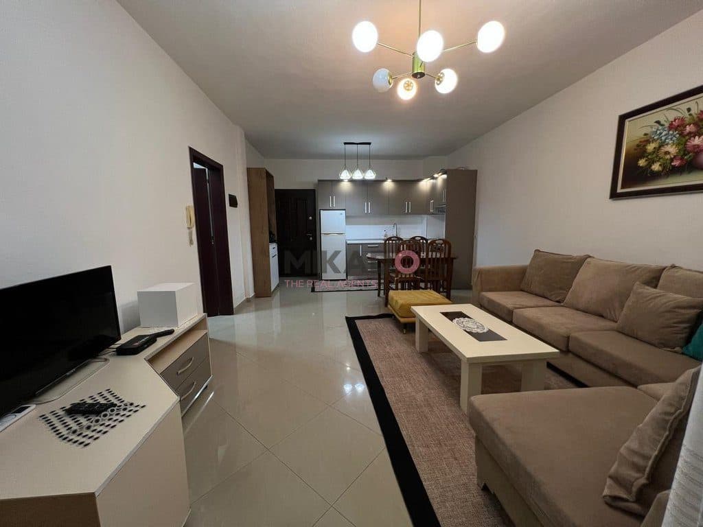 Jepet me Qira Apartament 1+1+ ballkon – Astir !
