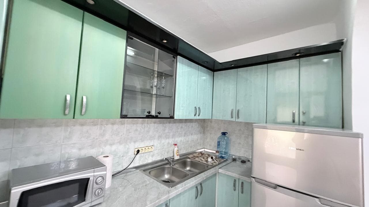 Apartament 1+1 me qira – Ali Demi, pranë Drejtorisë së Policisë ! 2