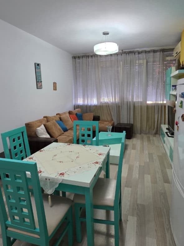 Apartament 2+1 me qira – Astir, Rruga Teodor Keko (mbi Kafe Dot Long) !