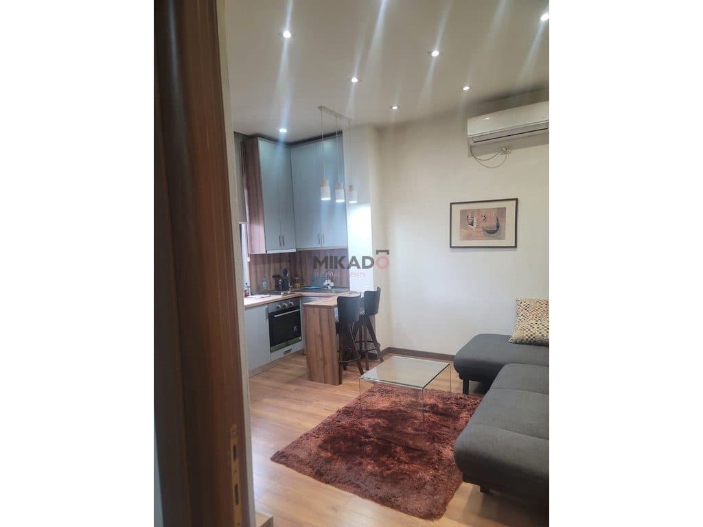 Apartament 1+1 me qira – Ne Qendër të Tiranës !