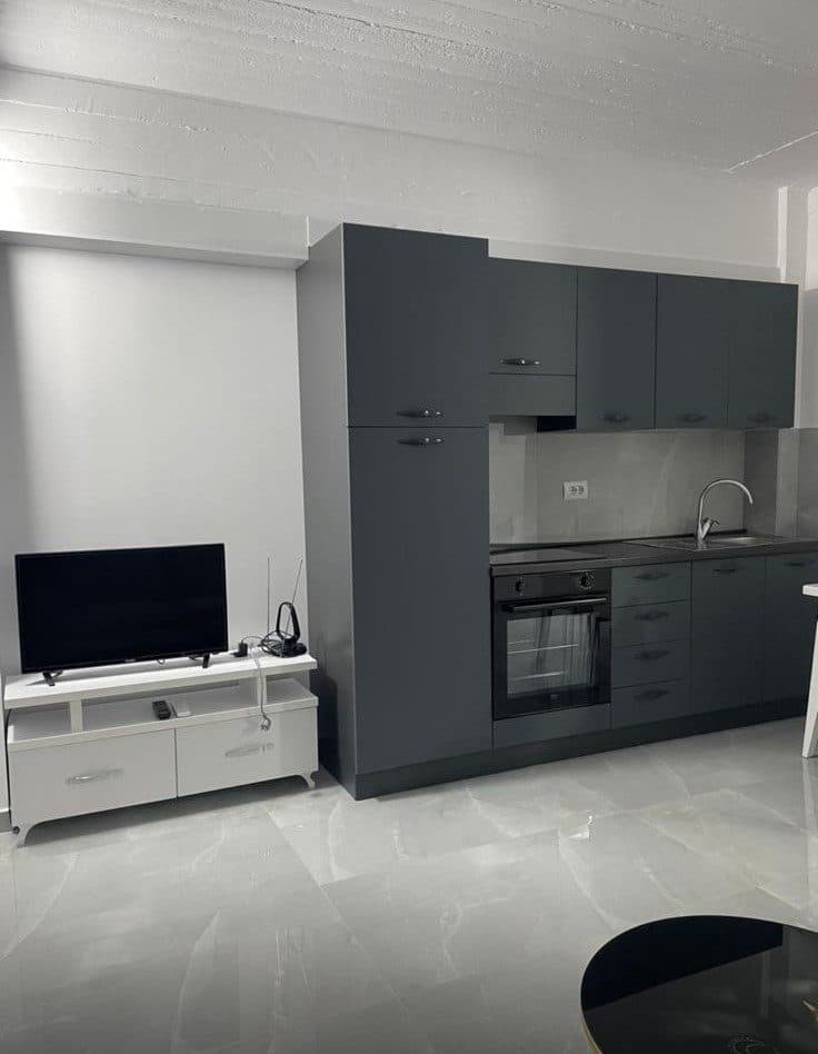 Apartament me Qira 1+1 - Astir (prane Syri Tv) ! 4