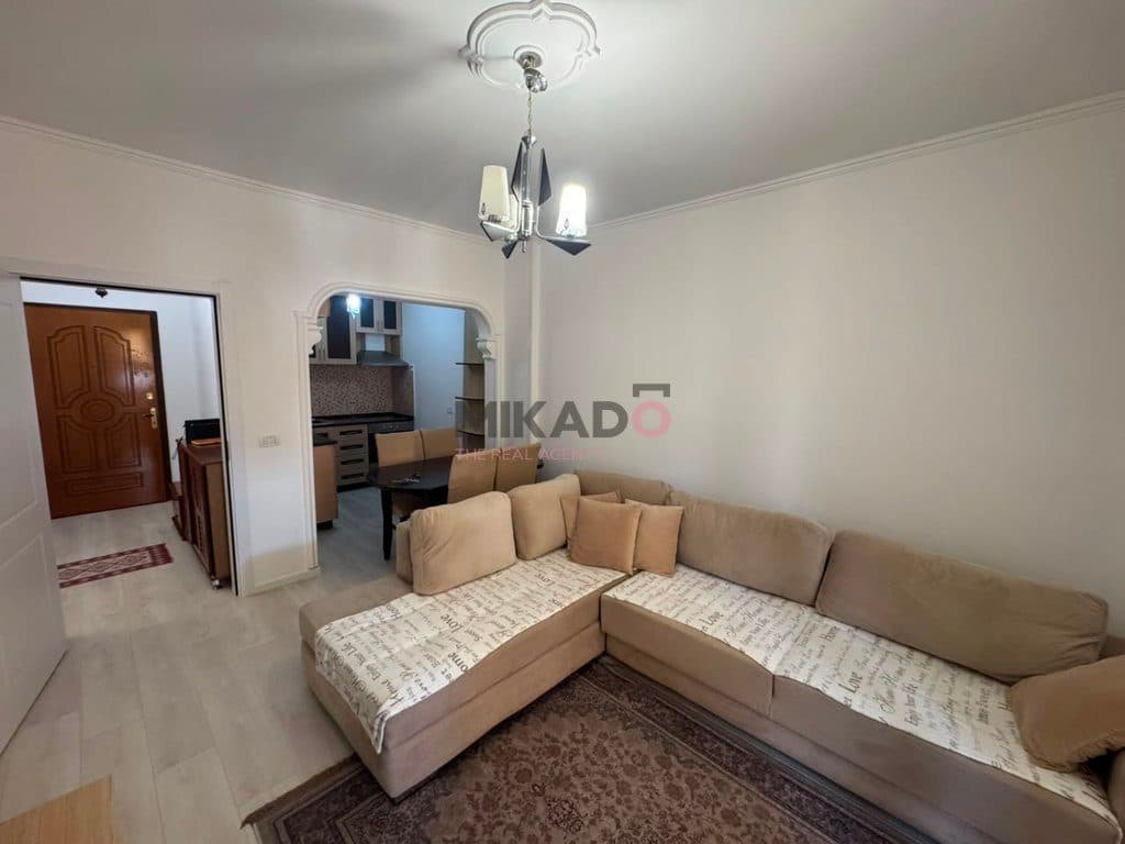 Apartament 2+1 me qira – Pranë Globe / Rruga e Kavajës ! 2