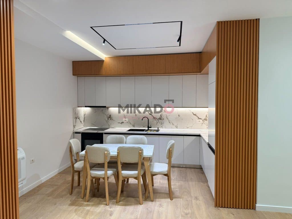 Apartament 2+1+2 + Ballkon me qira – Rruga 5 Maji ! 2