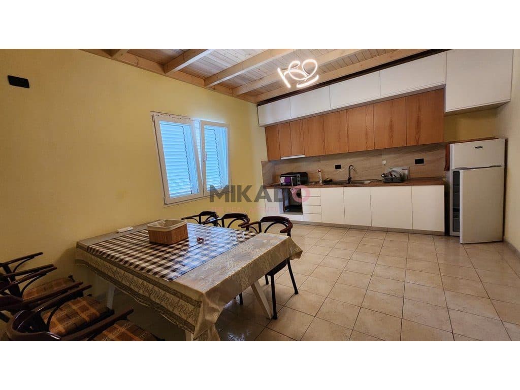 Apartament 3+1 me qira – Prane shkolles Viktor Hygo ! 2