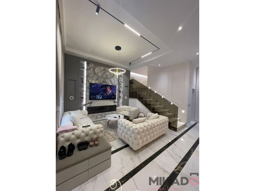 Shitet Duplex 3+1+2 tek zgjatimi i Residences Kodra e Diellit 1!