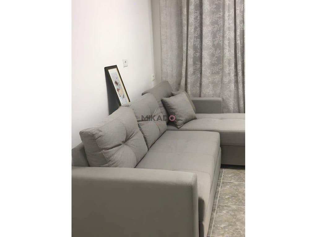Jepet me Qira Apartament 2+1 – Rruga e Dibrës ! 2